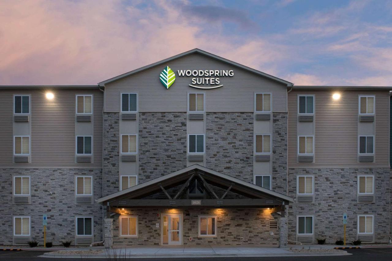 Woodspring Suites Chicago טינלי פארק מראה חיצוני תמונה