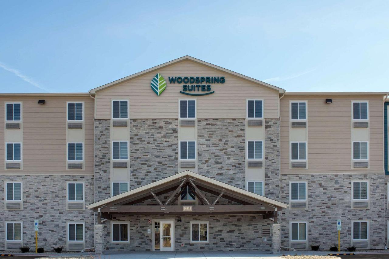 Woodspring Suites Chicago טינלי פארק מראה חיצוני תמונה